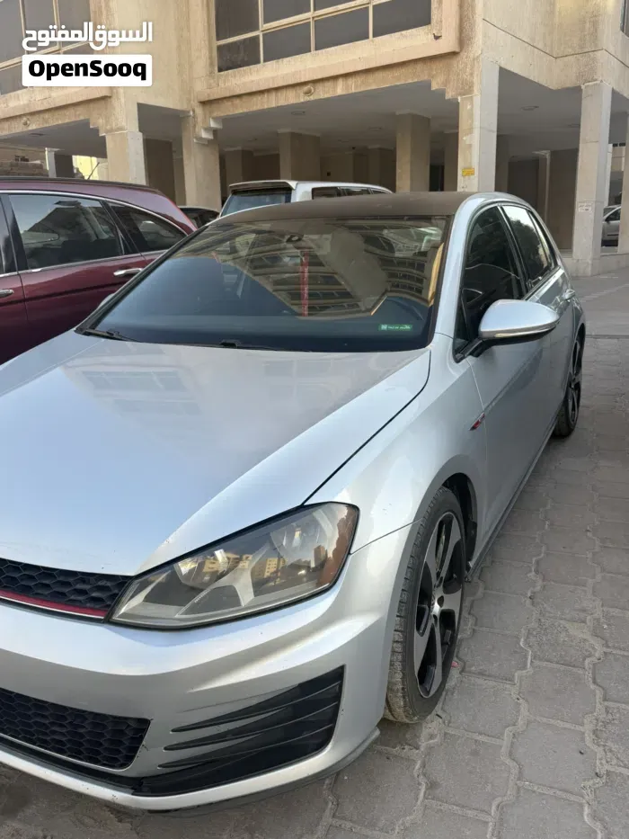 Volkswagen Golf Gti 2015 photo 3