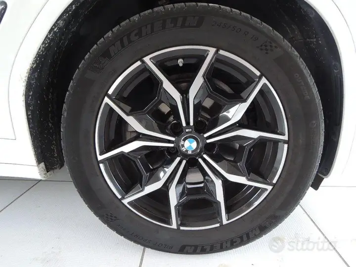 BMW X3 2022 photo 3