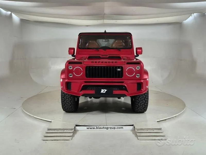 Land Rover Defender 2026 photo 2