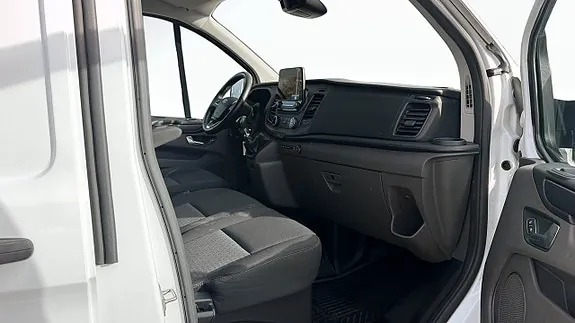 Ford Custom 2021 photo 3