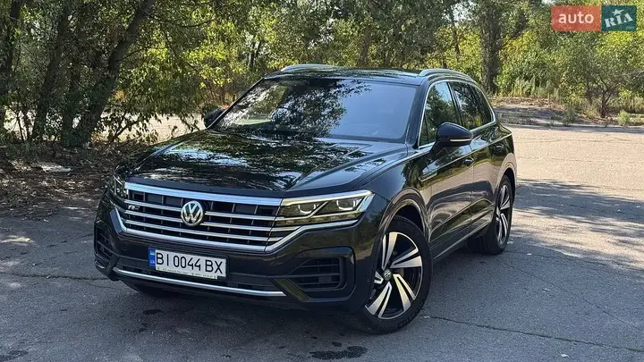 Volkswagen Touareg