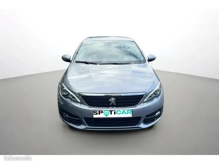 Peugeot 308 2020 photo 2
