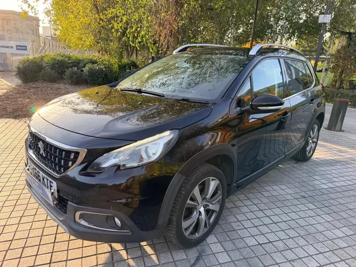 Peugeot 2008 2016 photo 3