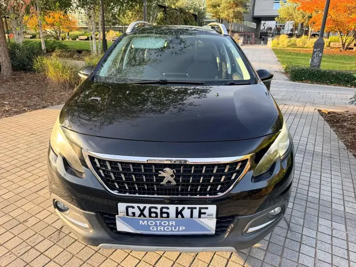 Peugeot 2008 2016 photo 2