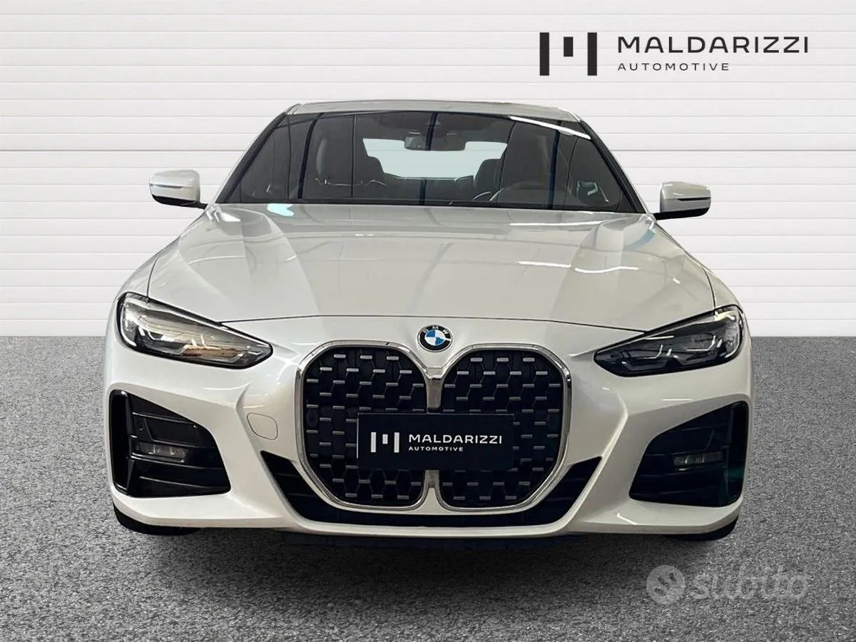 BMW 4 Series 2022 photo 2