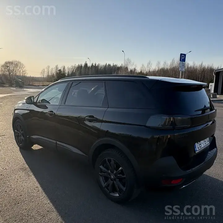Peugeot 5008 2023 photo 4