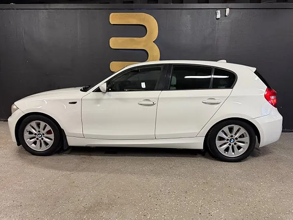 BMW 118D 2008 photo 2