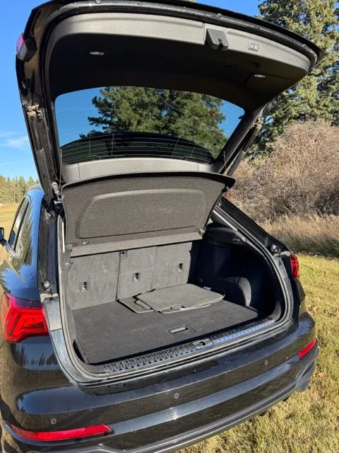Audi Q3 2022 photo 5