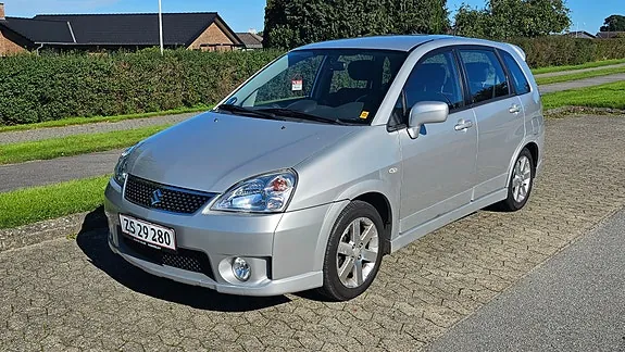 Suzuki Liana 2008 photo 2