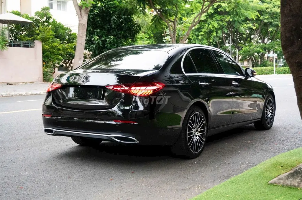 Mercedes-Benz C-Class 2023 photo 4