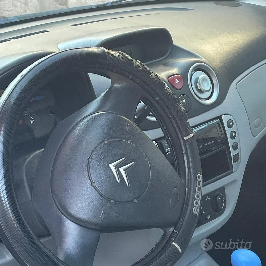 Citroen C3 2003 photo 3
