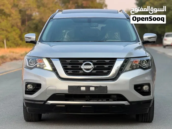 Nissan Pathfinder 2018 photo 2