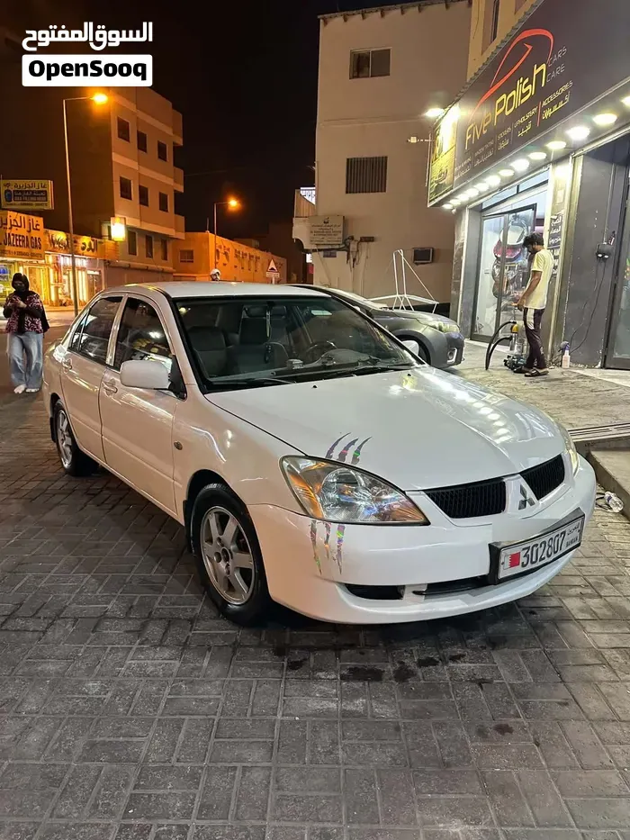 Mitsubishi Lancer