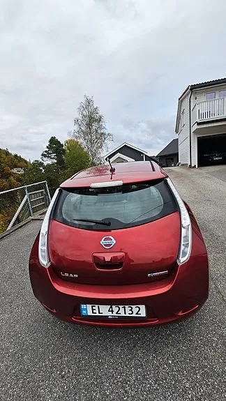 Nissan Leaf 2014 photo 5