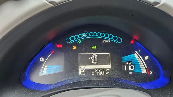 Nissan Leaf 2014 photo 4