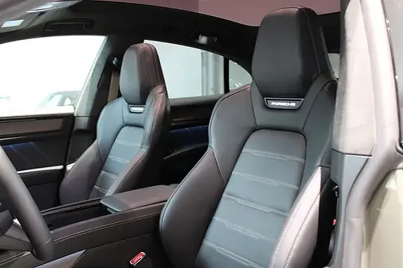 Porsche Cayenne 2026 photo 3