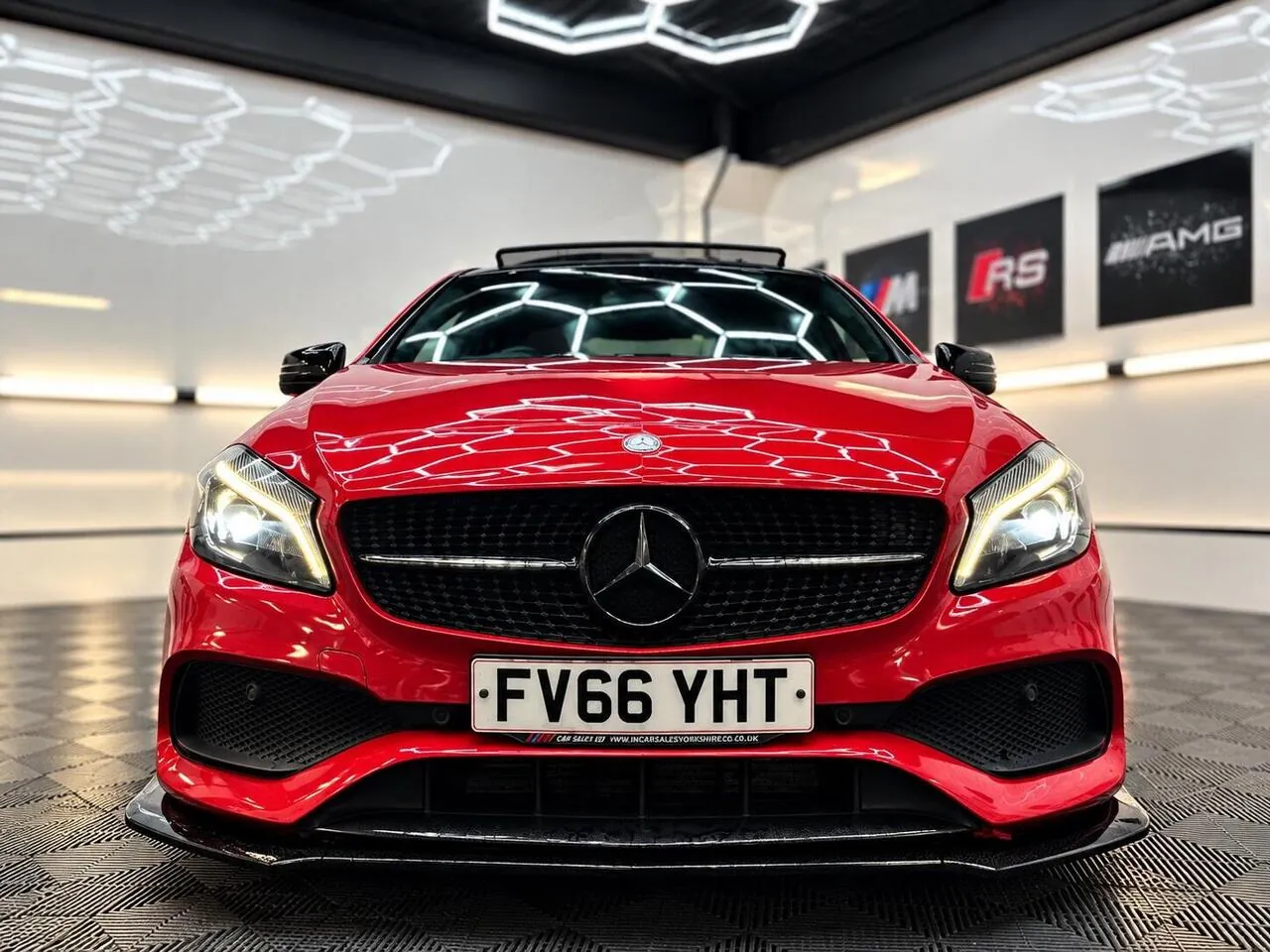 Mercedes-Benz A-Class 2017 photo 4