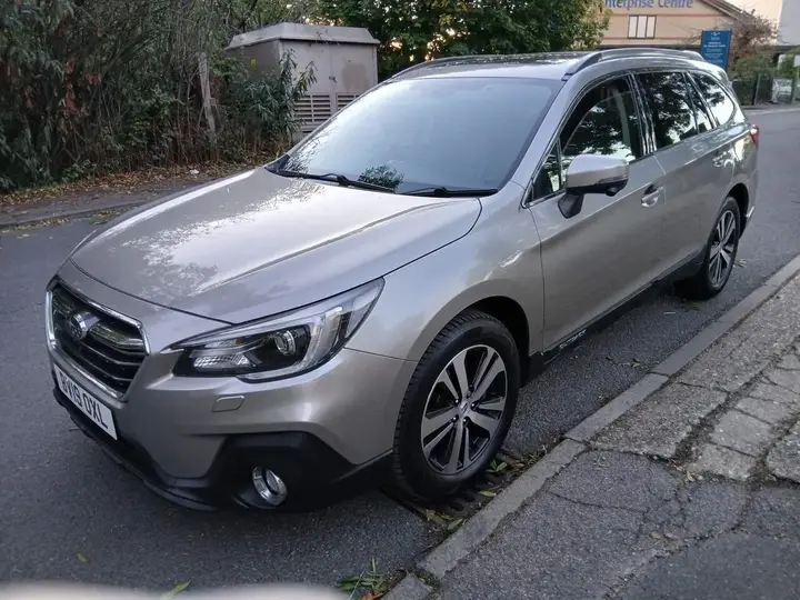 Subaru Outback 2019 photo 2