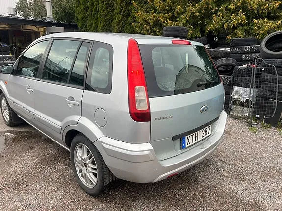 Ford Fusion 2006 photo 5