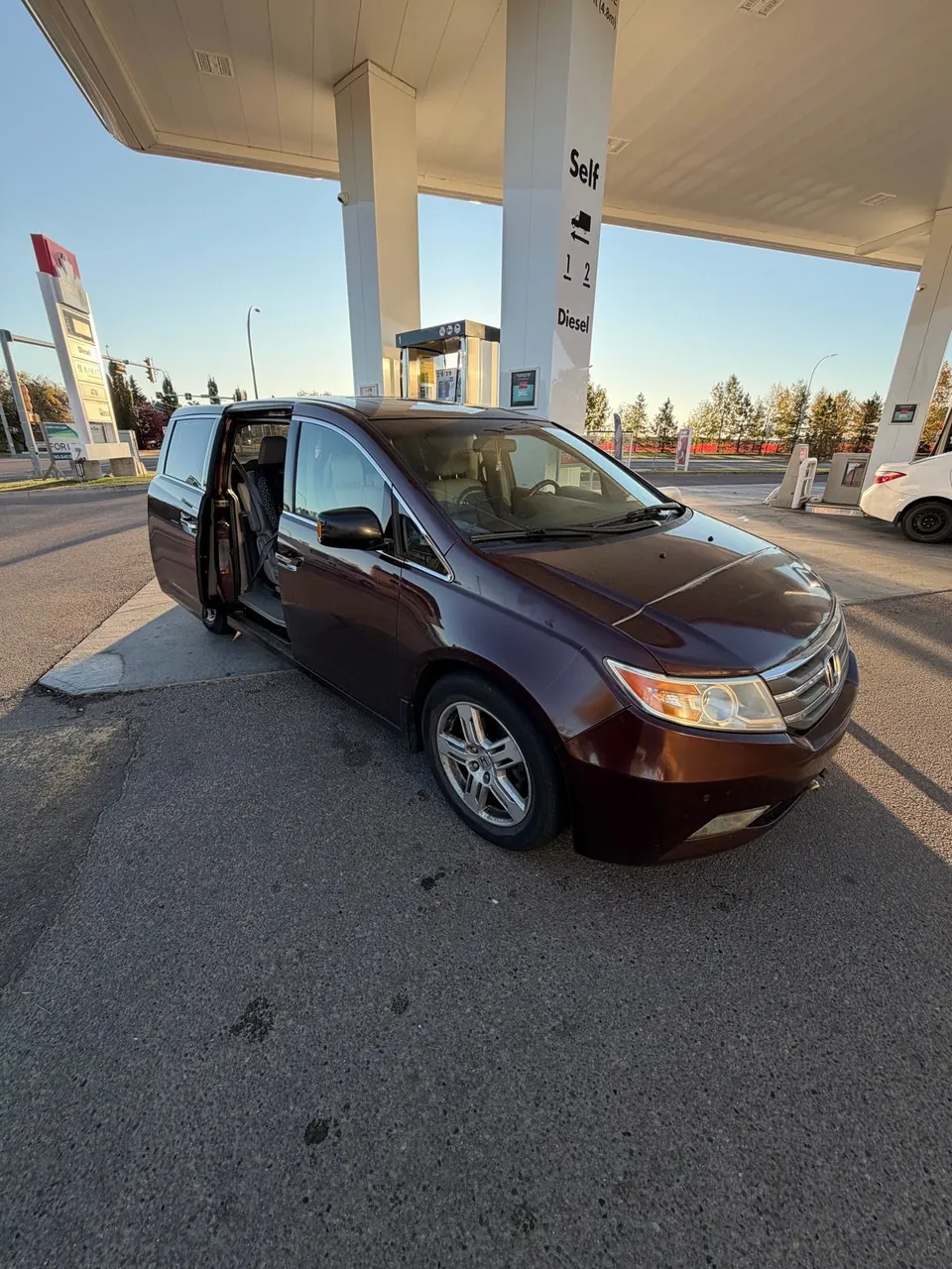 Honda Odyssey 2013 photo 2