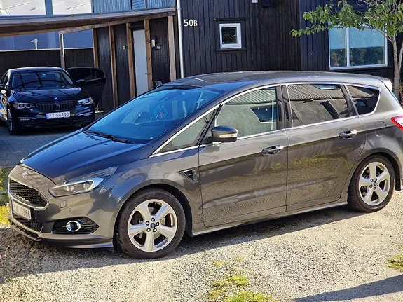 Ford S-Max 2016 photo 4