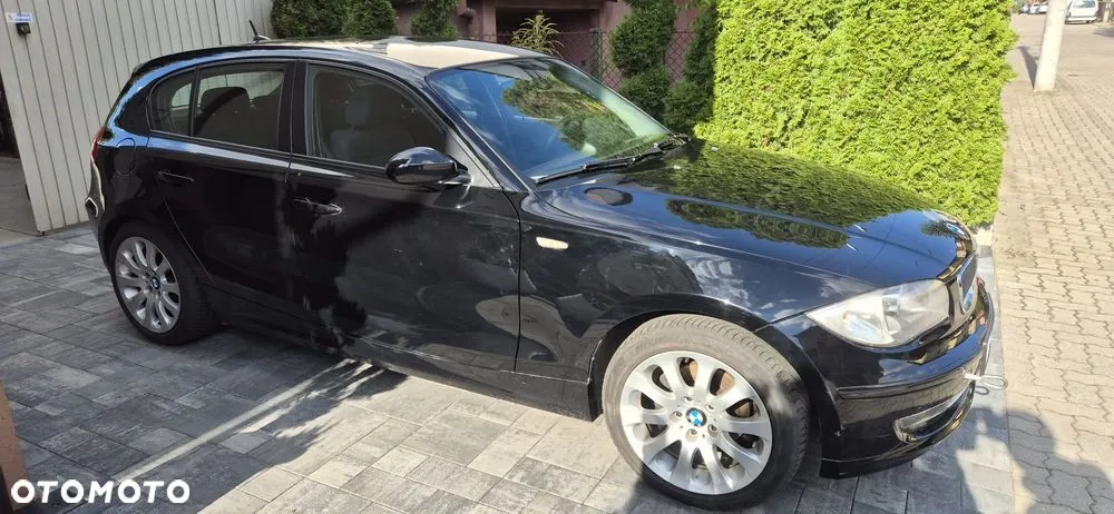 BMW 1 Series 2009 photo 5