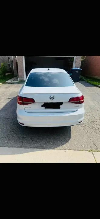 Volkswagen Jetta 2017 photo 3