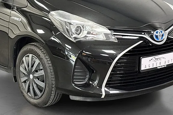 Toyota Yaris 2015 photo 5