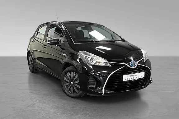 Toyota Yaris 2015 photo 2