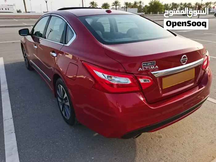 Nissan Altima 2016 photo 2