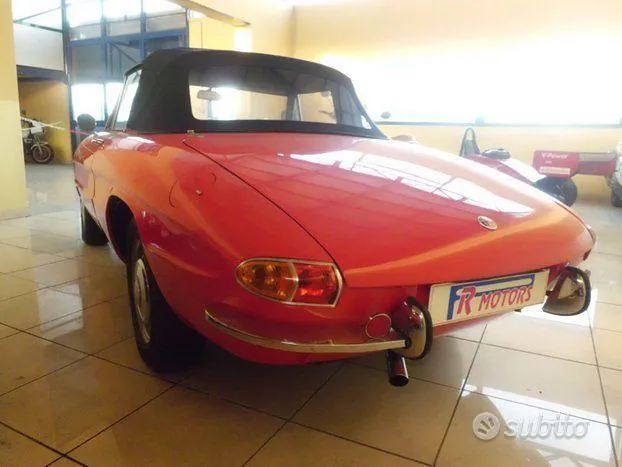 Alfa Romeo Spider 1970 photo 5