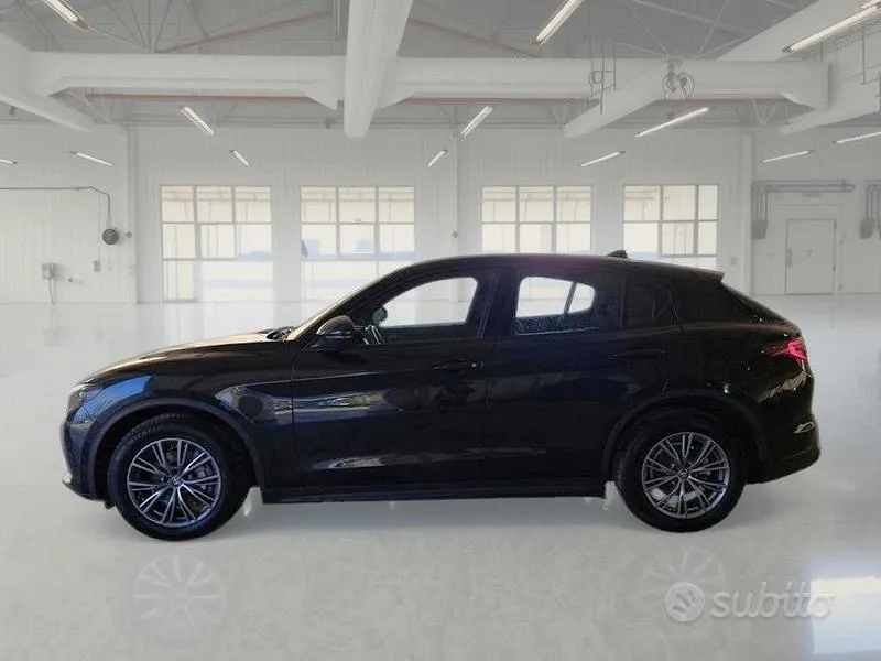 Alfa Romeo Stelvio 2023 photo 5
