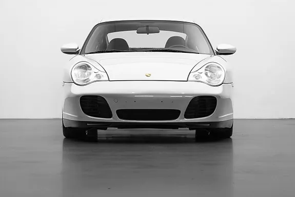Porsche 911 Carrera 4S 2003 photo 4