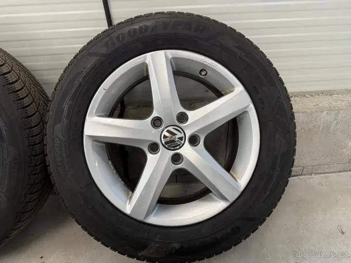 Volkswagen Passat photo 4