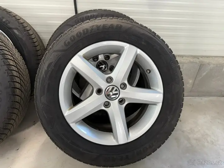 Volkswagen Passat photo 3
