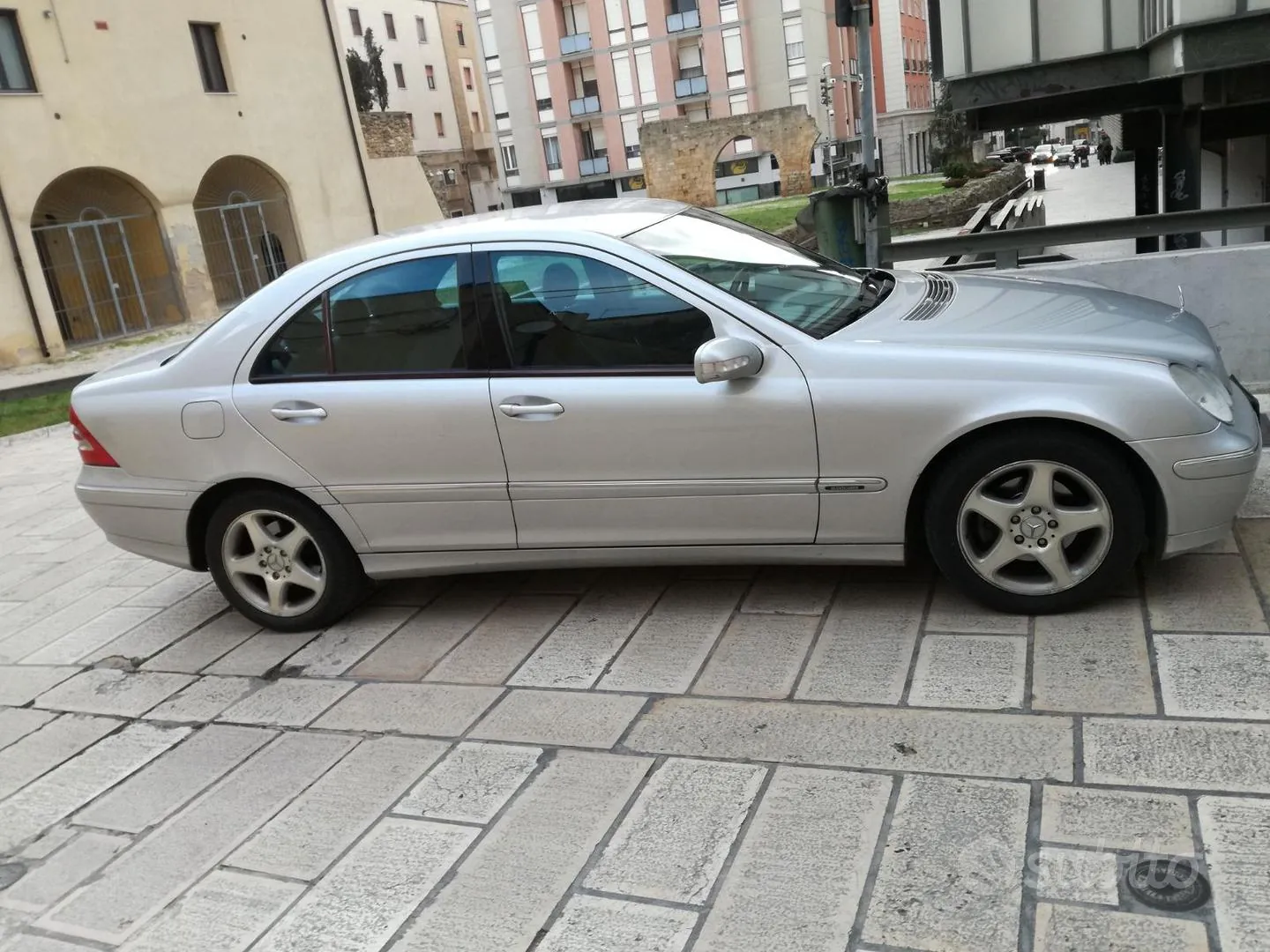 Mercedes-Benz C200 2003 photo 5