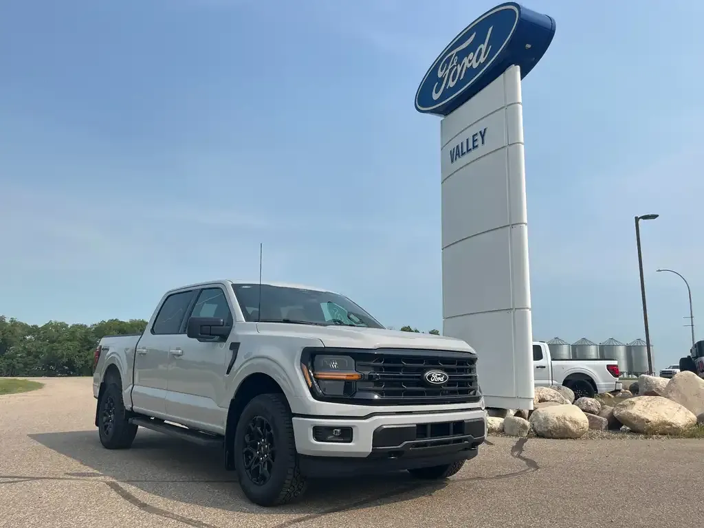 Ford F-150 2026 photo 2