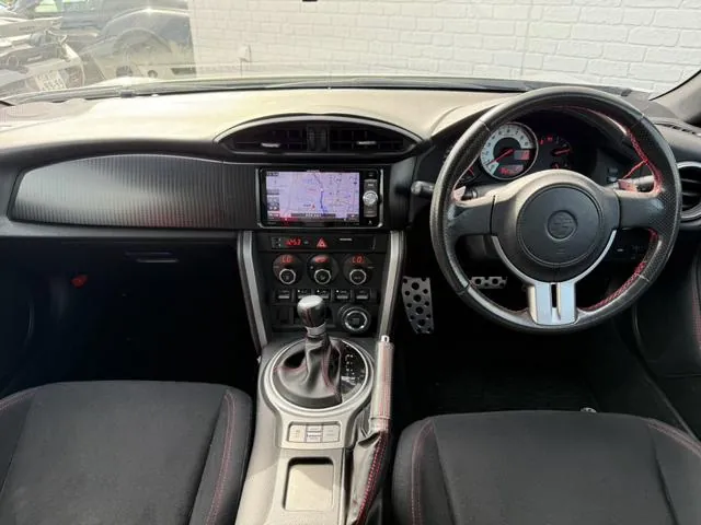 Toyota 86 2012 photo 2