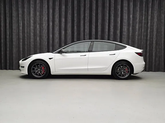 Tesla Model 3 2021 photo 4