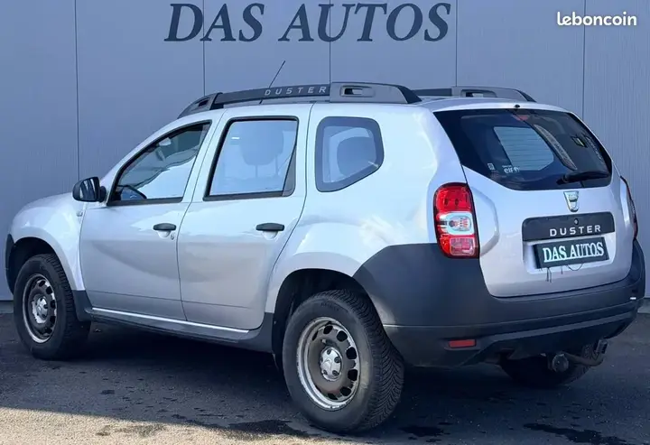 Dacia Duster 2016 photo 4