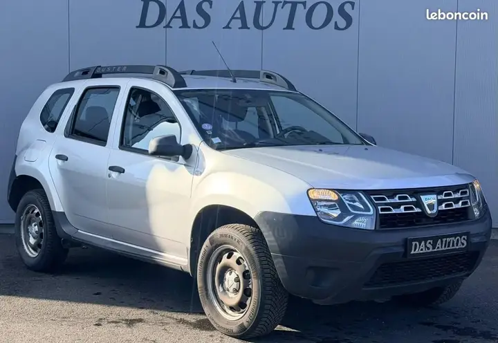 Dacia Duster 2016 photo 2
