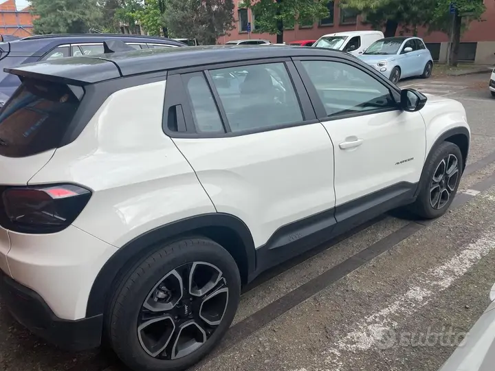 Jeep Avenger 2023 photo 4