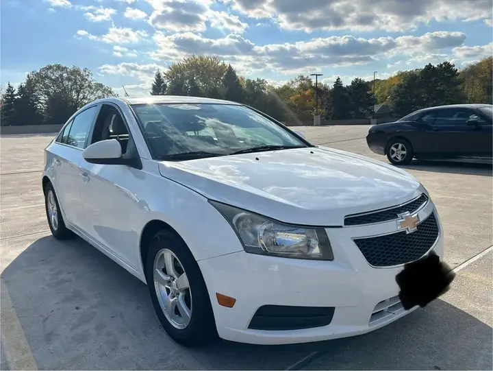 Chevrolet Cruze 2013 photo 2