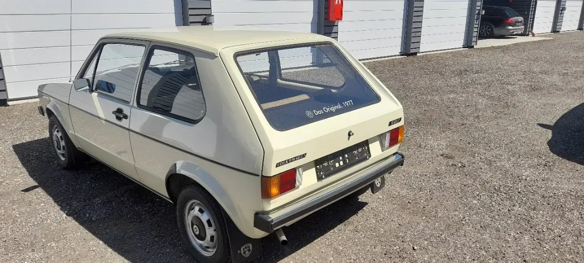 Volkswagen Golf 1977 photo 3