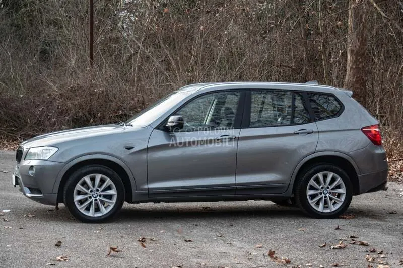 BMW X3 2012 photo 4