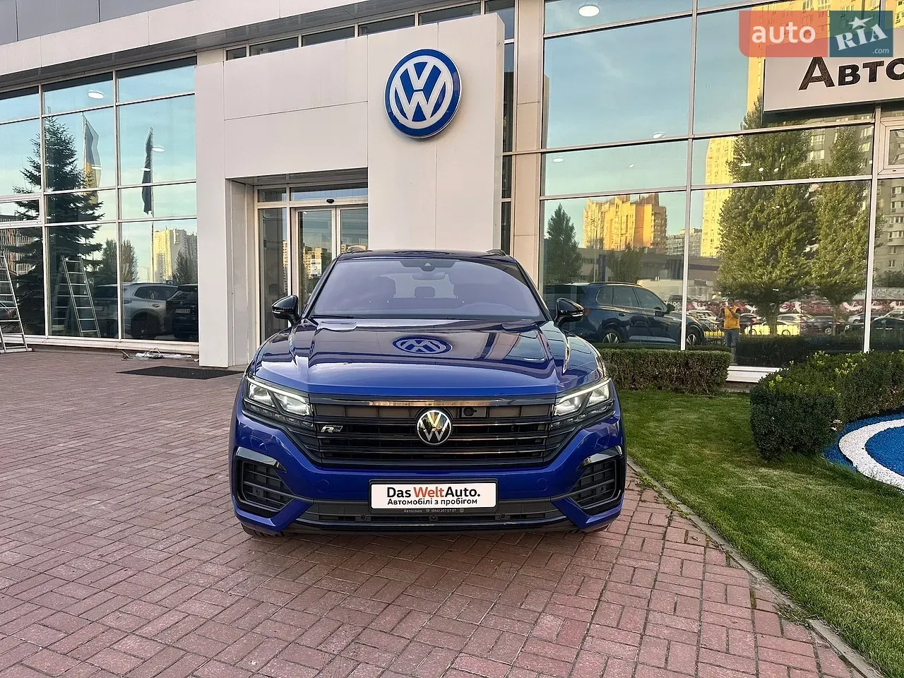 Volkswagen Touareg 2021 photo 2