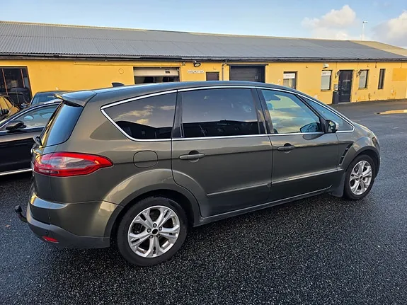 Ford S-Max 2013 photo 5