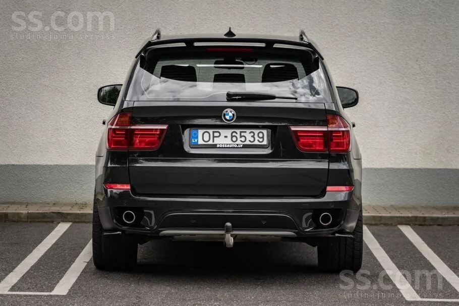 BMW X5 2010 photo 5