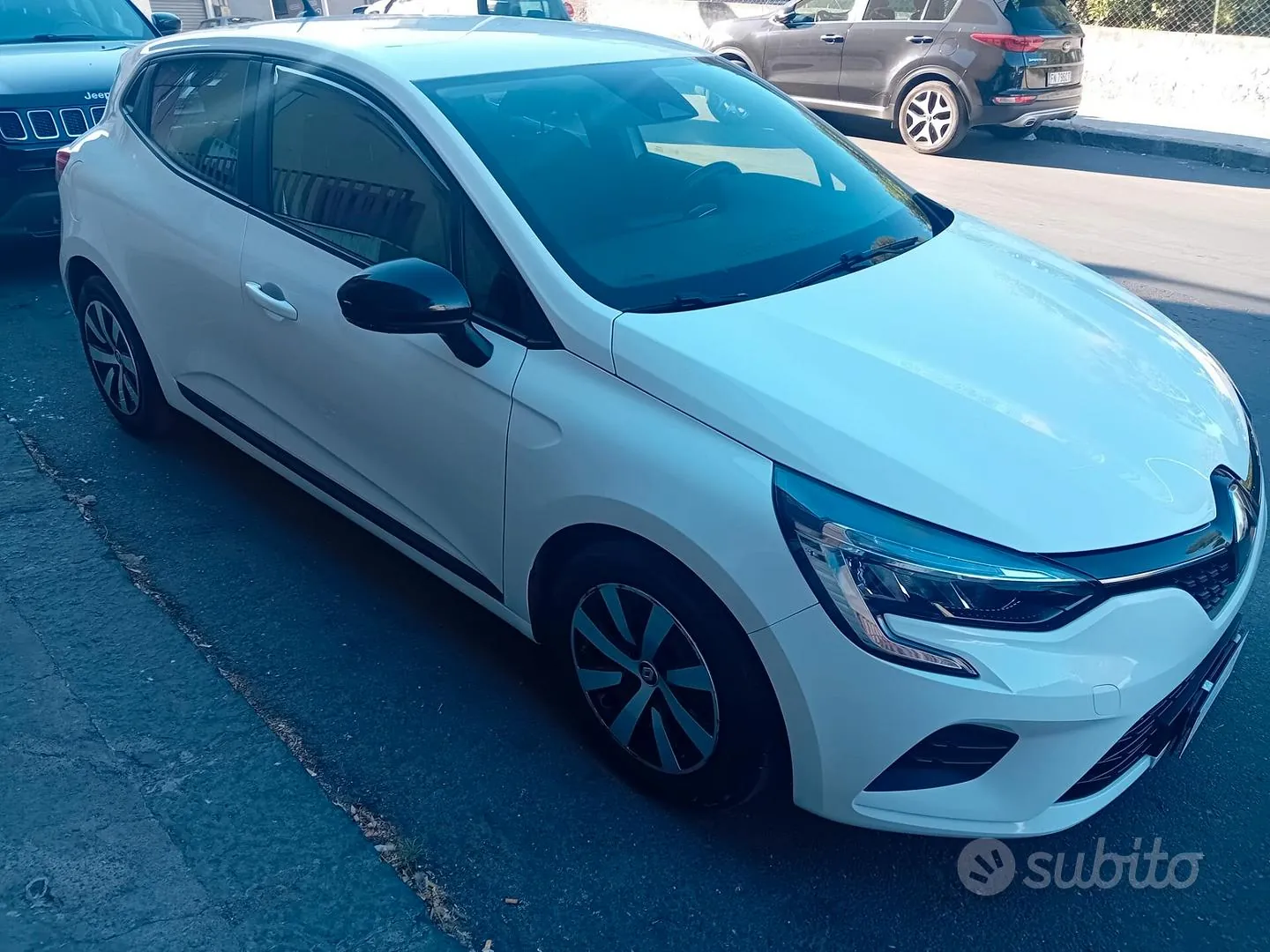Renault Clio 2023 photo 4