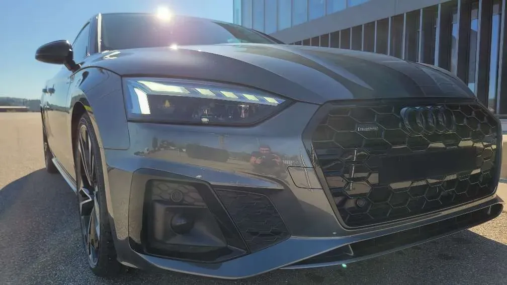 Audi A5 2021 photo 2
